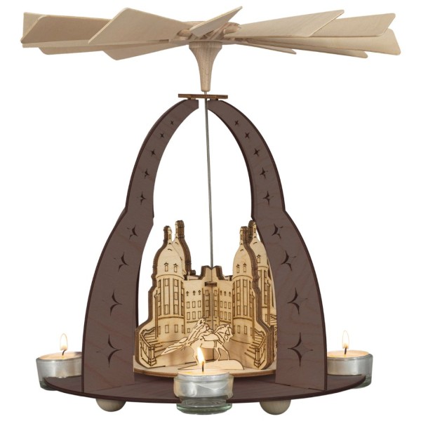 Pyramide Drei Haselnüsse - für 4 Teelich