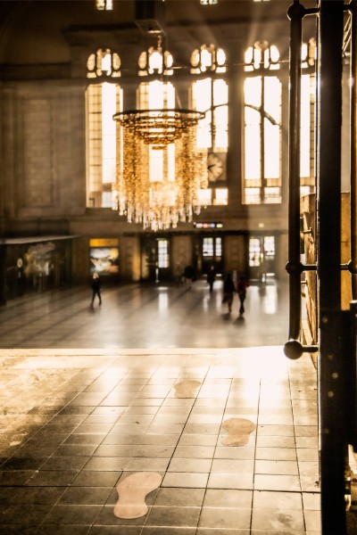 Wandbild Leipzig - Hauptbahnhof, Blick auf Osteingang zur Weihnachtszeit (Motiv PZ03)