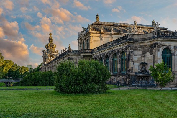 Wandbild Dresden - Der Zwinger im Frühling (Motiv DMDD49)