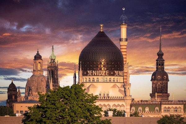 Wandbild Dresden - Frauenkirche und Yenidze zum Sonnenuntergang (Motiv 00966)