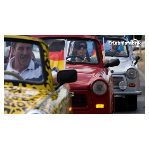 Trabi Safari mit DDR Abendessen für Zwei in Berlin